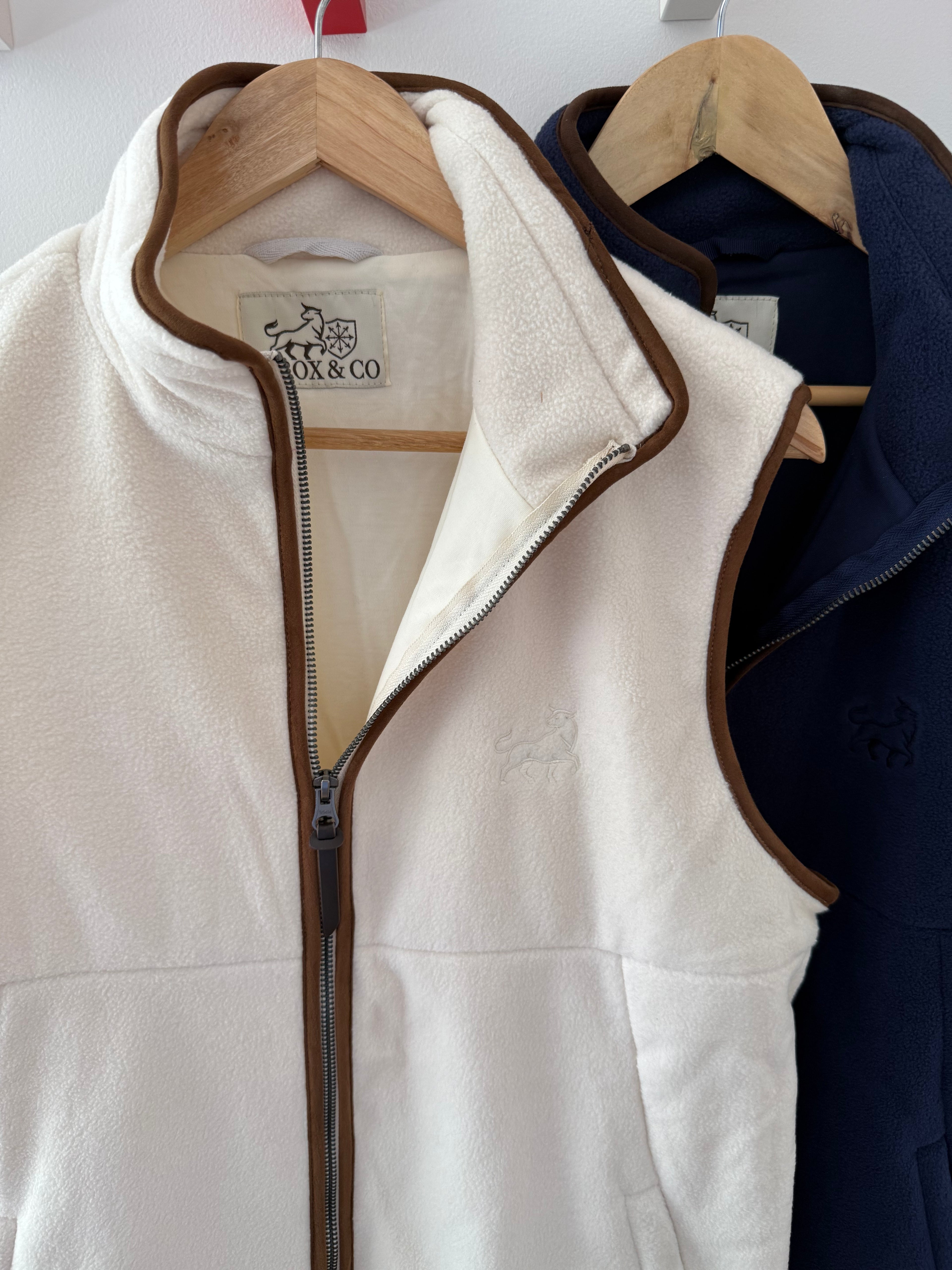 Aurox & Co Harbour Gilet in Ivory